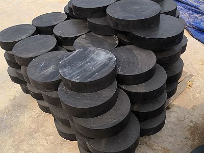 大厂县板式橡胶支座由若干层橡胶片与薄钢板经加压硫化